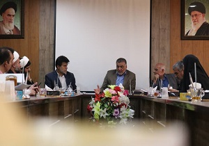 نماز کارخانه‌ی انسان سازی است