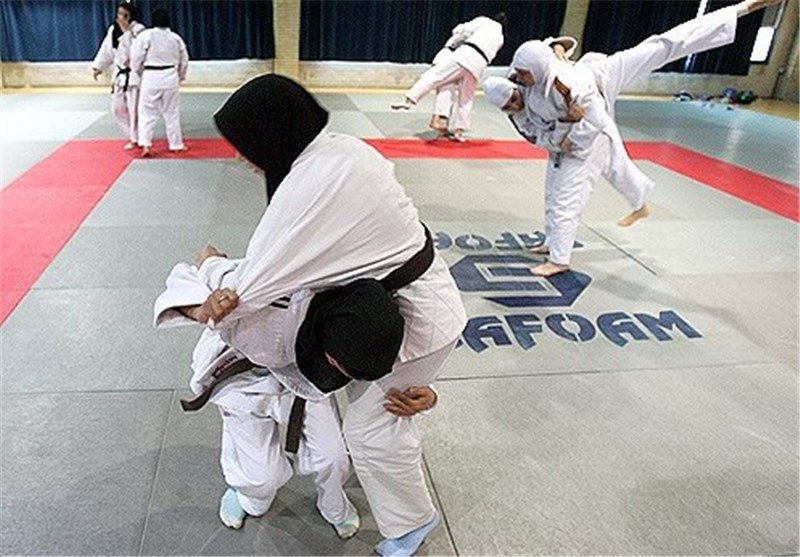 کسب سه مدال دختران جودوکار همدانی در مسابقات قهرمانی نوجوانان کشور