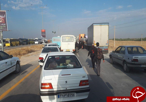 تردد پر حجم زائران از مرز مهران به روایت تصاویر