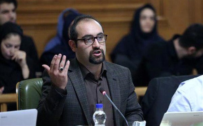 کاظمی///معاونت&zwnj;های شهرداری در عمل به مصوبات شورا جدیت ندارند