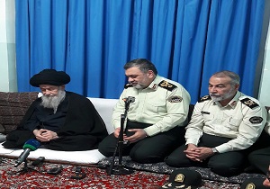 پلیس در زمینه امنیت زائران اربعین اهتمام بیشتری داشته باشد/باید هرچه زودتر به سمت هوشمند بودن حرکت کنید