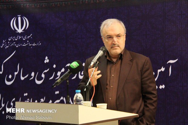 زائران بیمار تا منزل توسط اورژانس همراهی می&zwnj;شوند/گلی