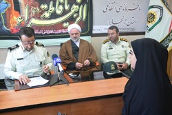 ملاقات بیش از هزار و ۴۰۰ نفراز مردم با مسئولان انتظامی استان