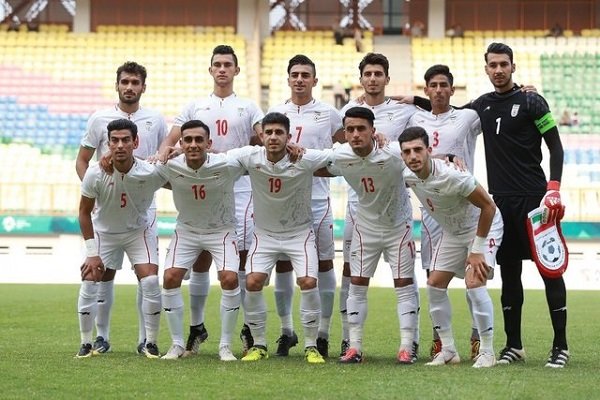 قاسمپور: تغییر سرمربی امید نشان از سردرگمی فدراسیون فوتبال دارد/ مدیران، مثل آب خوردن مربی برکنار می&zwnj;کنند