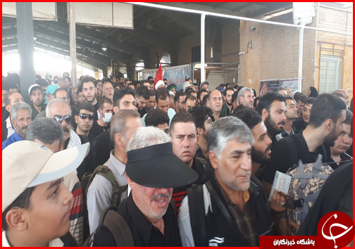 با زائران در مرز مهران؛ تردد بیش از ۱۲۲ هزار نفر از مرز + عکس