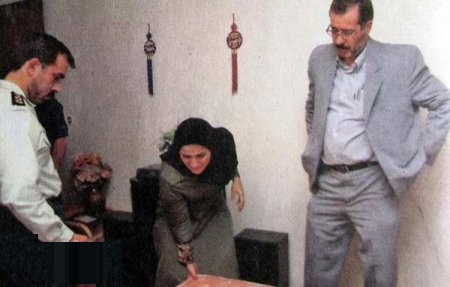 بازخوانی جنجالیترین پرونده جنایی دهه ۸۰ در کشور/ چه کسی قاتل اصلی پرونده لاله سحرخیزان بود؟ بازخوانی جنجالیترین پرونده جنایی دهه ۸۰ در کشور/ چه کسی قاتل اصلی پرونده لاله سحرخیزان بود؟