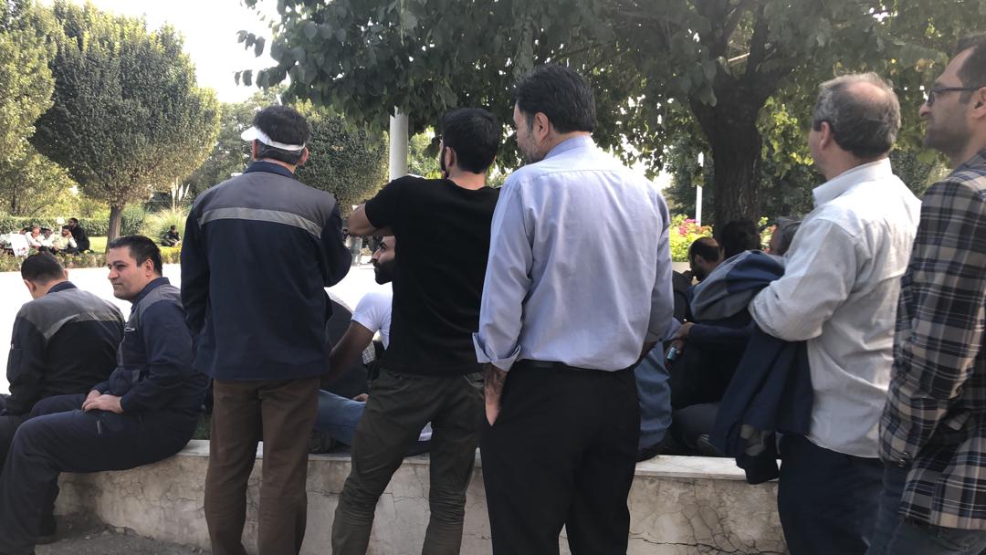 تعیین تکلیف مدیریت و سهامدارو پرداخت حقوق خواسته کارگران آذرآب