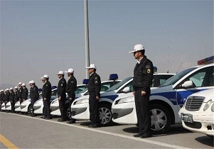 پلیس‌ها حامی ۸۶۰ کودک یتیم و نیازمند هستند