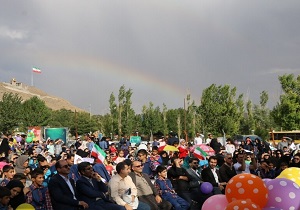 نمایشگاه کودک در شهرکرد برپا شد