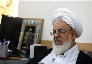 دوری نسل جوان از اسلام و باور‌های دینی هدف دشمنان است