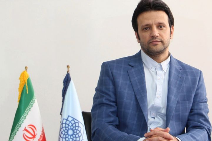 دورهمی‌های ادبی در پارک‌ها؛ معضل یا فرصت برای اهالی قلم؟