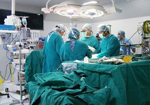انجام عمل جراحی ویپل برای اولین بار در چهارمحال و بختیاری