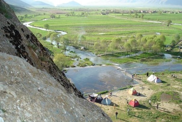 کوه شاه زنده کجاست؟