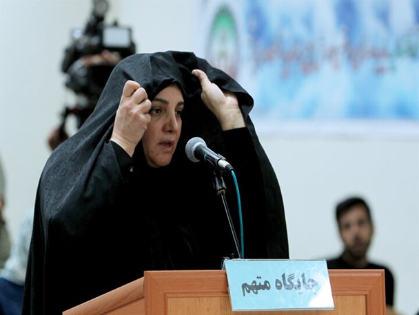 اتهامات دختر نعمت زاده از اخلال در بازار دارو&zwnj;های آنتی بیوتیک تا ضدسرطان/ وقتی تولید ملی و اشتغال کارگران قربانی طمع آقازاده&zwnj;ها می&zwnj;شود