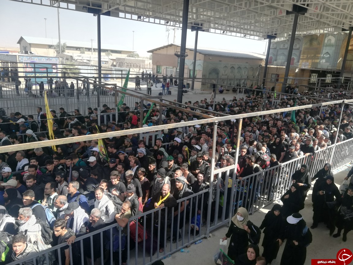 تردد پرشور زائران در مرز مهران + تصویر