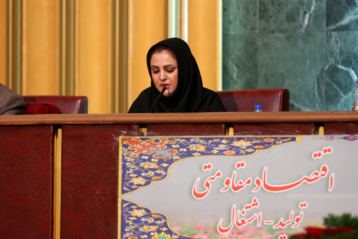 خبرنگار: پاینده/کولبری جزء مشاغل سخت / استان کردستان، استان نخبه&zwnj;ها و جوانان تحصیل&zwnj;کرده بیکار است