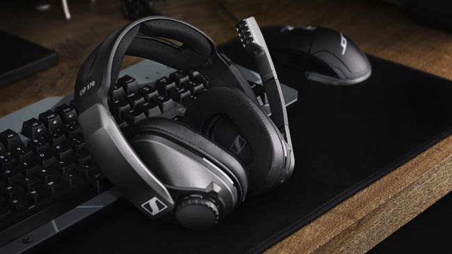 هدست Sennheiser GSP 370 با عمر باتری ۱۰۰ ساعت