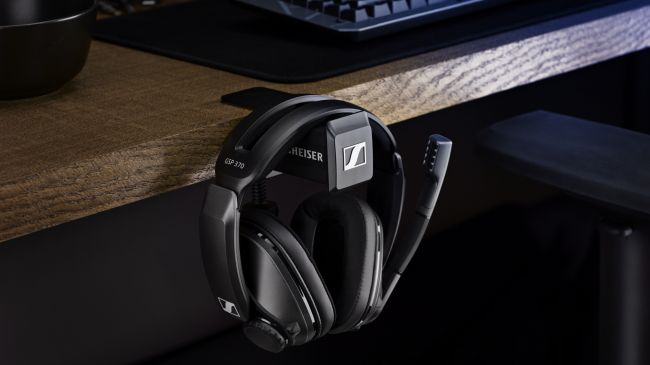 هدست Sennheiser GSP 370 با عمر باتری ۱۰۰ ساعت