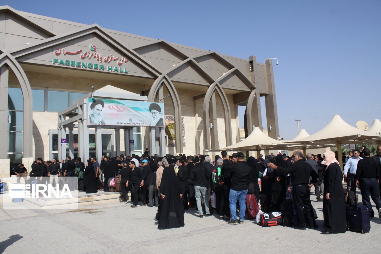 جدیدترین آمار از وضعیت تردد و تعداد زائران در مرز مهران + فیلم