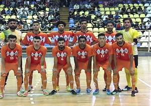 پیروزی پر گل آذرخش بندرعباس مقابل صدرنشین لیگ برتر فوتسال