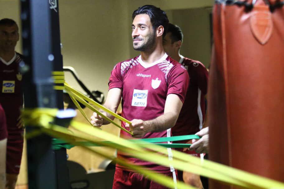 وضعیت مدافع پرسپولیس تا فردا مشخص می‌شود