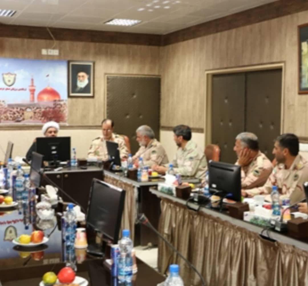بخش وسیعی از امنیت کشور مرهون تلاشهای مرزبانان است بخش وسیعی از امنیت کشور مرهون تلاشهای مرزبانان است
