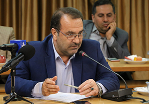 کارخانه کاغذسازی به یاری اهالی رسانه در فارس می‌آید