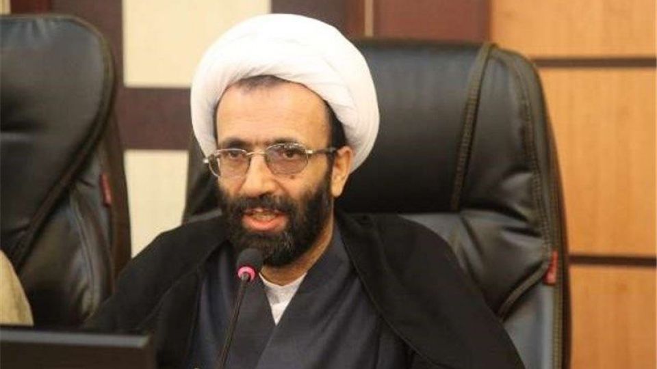 بررسی موضوع 