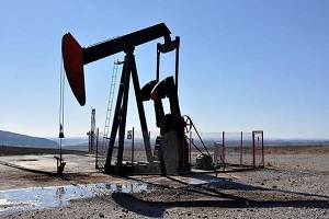 در پی انفجار در نفتکش ایرانی بهای نفت با افزایش همراه بود