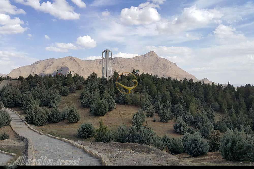 مصرف برق مجموعه بام ملایر بهینه&zwnj;سازی شد