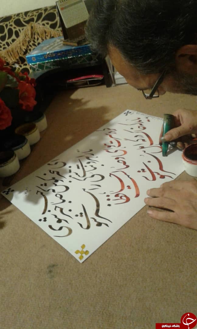 کتابت با ناخن به مناسبت یادروز حافظ + تصاویر