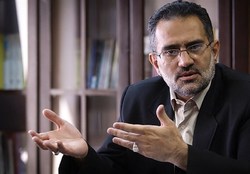 اصلاحات درون خود دچار تفرقه شده است/ اصلاحات در تلاش برای دوقطبی سازی جامعه است