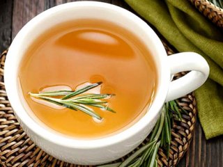 دمنوش رزماری و دمنوش زنحبیل مخصوص روز&zwnj;های پاییزی