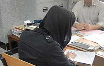 زن جوان: پاسخ خیانت&zwnj;های خودم را در آینه می&zwnj;بینم