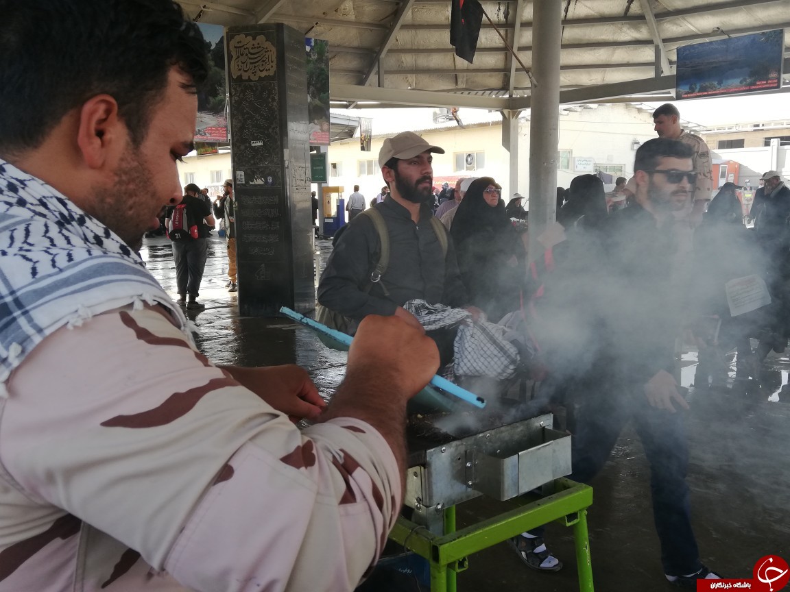 تردد پرحجم زائران از مرز مهران + تصویر