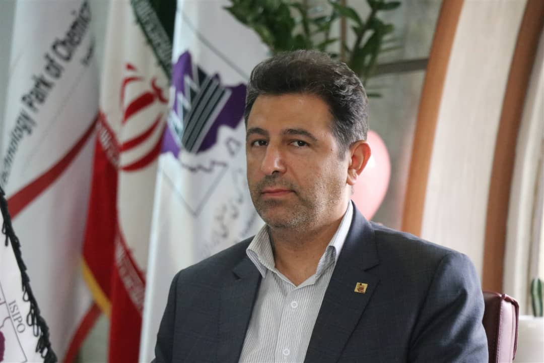 انعقاد قرارداد با ۱۴۰ سرمایه گذار جدید در شهرک‌ها و نواحی صنعتی