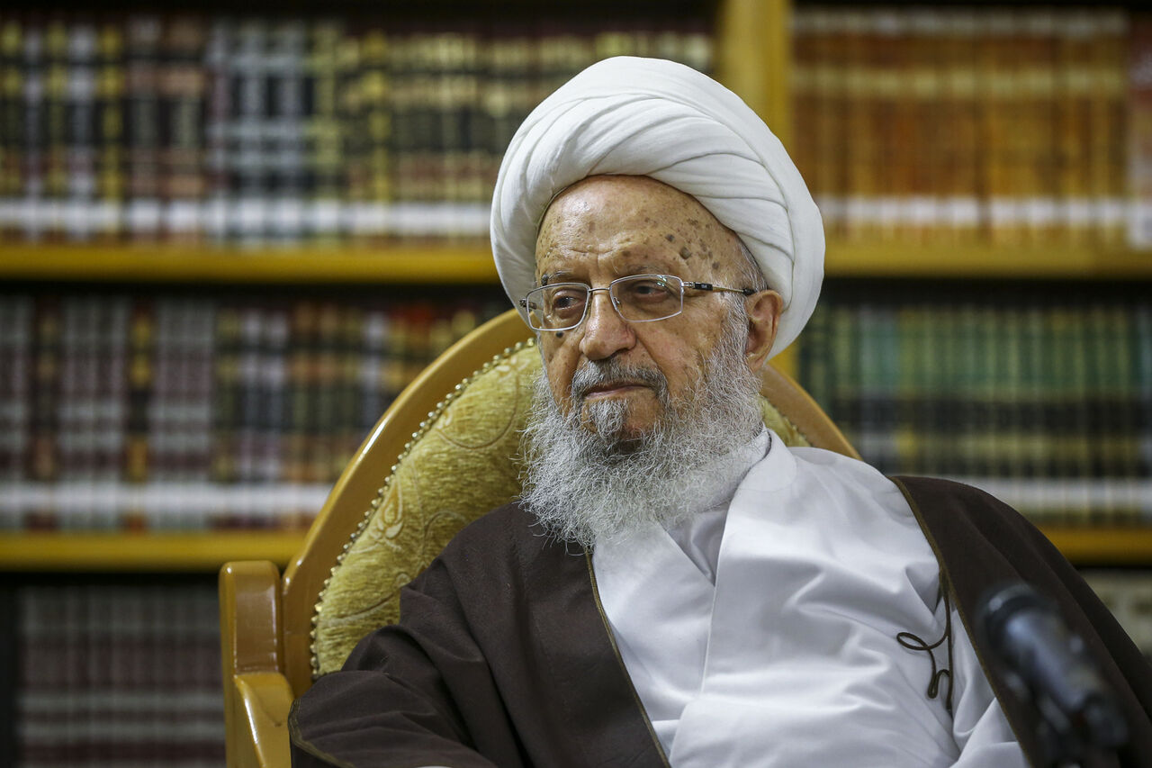 آیت الله مکارم شیرازی در سلامت کامل به سر می‌برد
