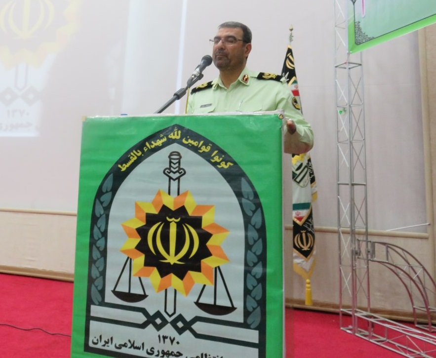 مردم رکن اصلی ماموریت‌های نیروی انتظامی اند