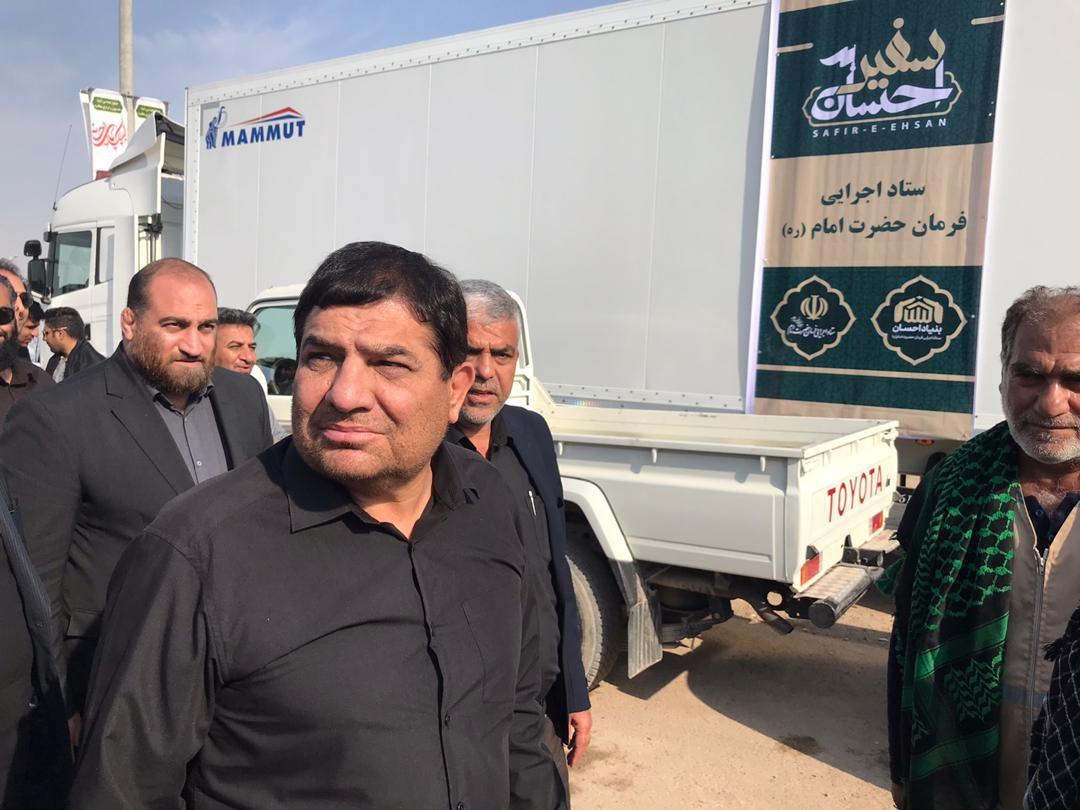 توزیع روزانه ۱۰۰ هزار پرس غذای گرم در بین زائران اربعین
