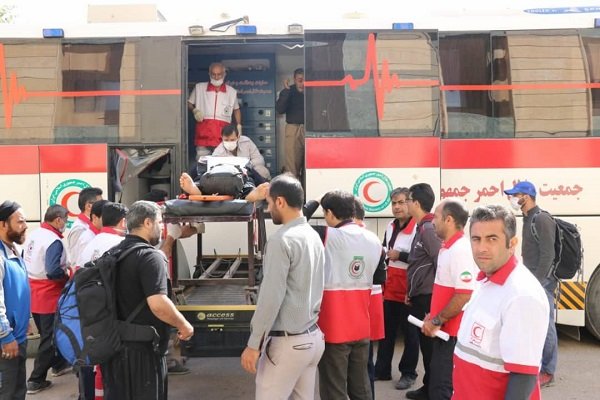 ارائه خدمات به زائران اربعین کشور عراق توسط هلال احمر خراسان رضوی
