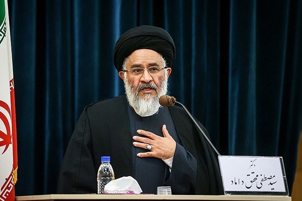 برادری دینی در کنار برادری جهانی قرار دارد/ قاضی نباید روی عواطف رأی دهد