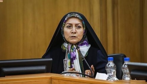 انتقاد عضو شورا از اهدای ۷۰ هزار متر زمین و ۶۰ میلیارد تومان پول نقد به یک موسسه