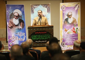آیت‌الله اشرفی اصفهانی نقش بسیار مهمی در پیروزی انقلاب اسلامی داشت