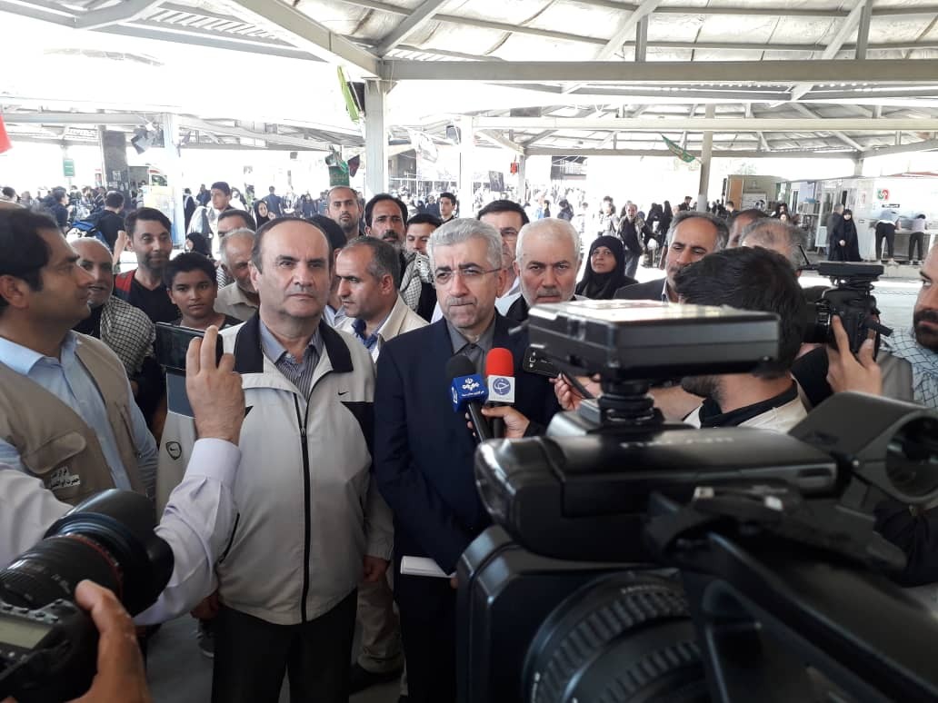 دپوی هفت میلیون بطری آب معدنی در مهران