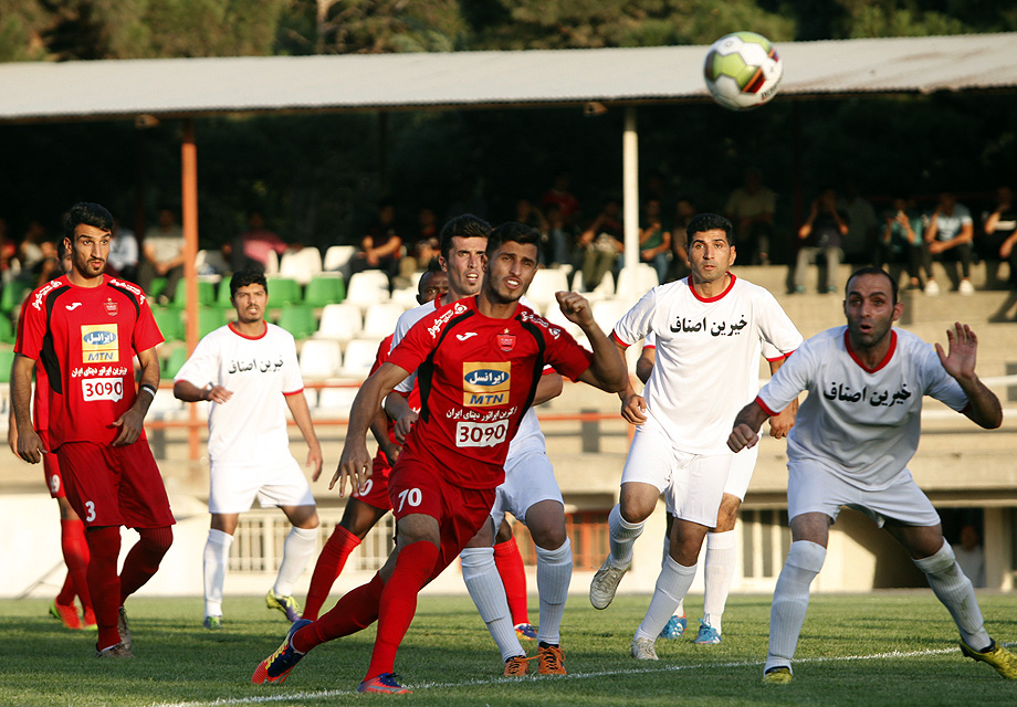 رزکان نو مغلوب تیم پرسپولیس تهران