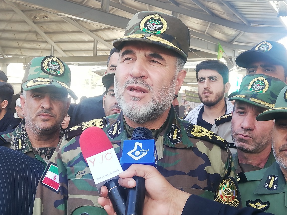 ورود فرمانده زمینی ارتش جمهوری اسلامی ایران به مهران