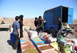 حال پنج بازار روز قم خوب است