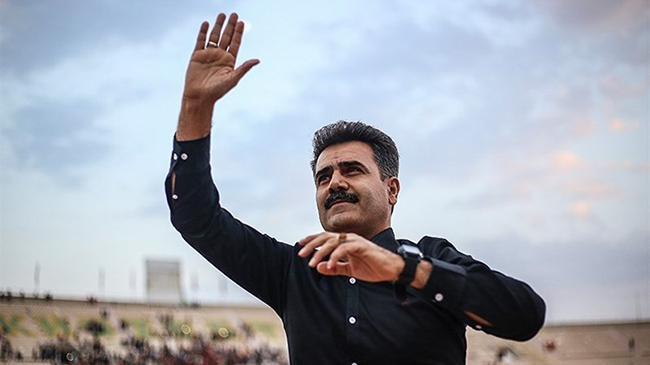 به سرعت عمل بیشتری در آماده&zwnj;سازی زمین ورزشگاه دستگردی نیاز داریم/ باشگاه های لیگ برتری نتیجه گرا شدند