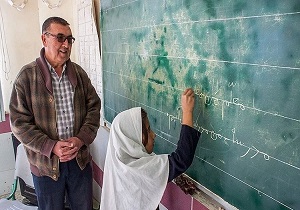 انسداد مبادی بیسوادی در خوزستان با اعزام معلم نقاط عشایری صعب العبور