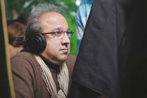جذب مخاطب با نمایش «مانکن»ها ، آرایش غلیظ و روابط دختر-پسری/ در شبکه نمایش خانگی چه خبر است؟ جذب مخاطب با نمایش «مانکن»ها ، آرایش غلیظ و روابط دختر-پسری/ در شبکه نمایش خانگی چه خبر است؟